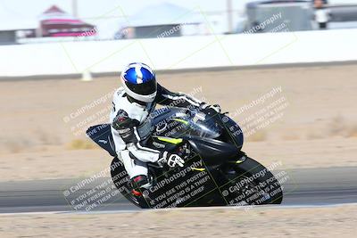 media/Jan-08-2022-SoCal Trackdays (Sat) [[1ec2777125]]/Turn 15 Inside (950am)/